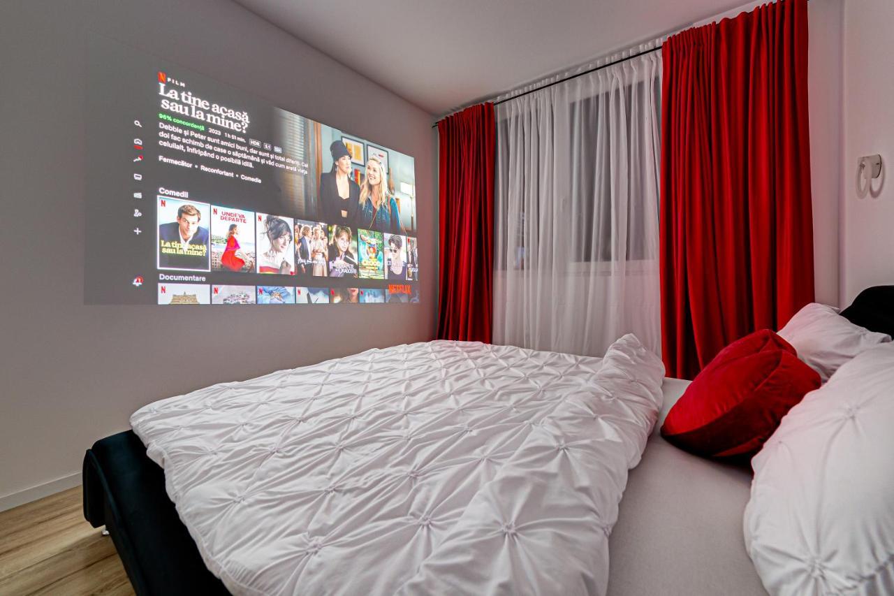 Ari Cinema Apartament With 2M Videoproiector Daire Arad Dış mekan fotoğraf