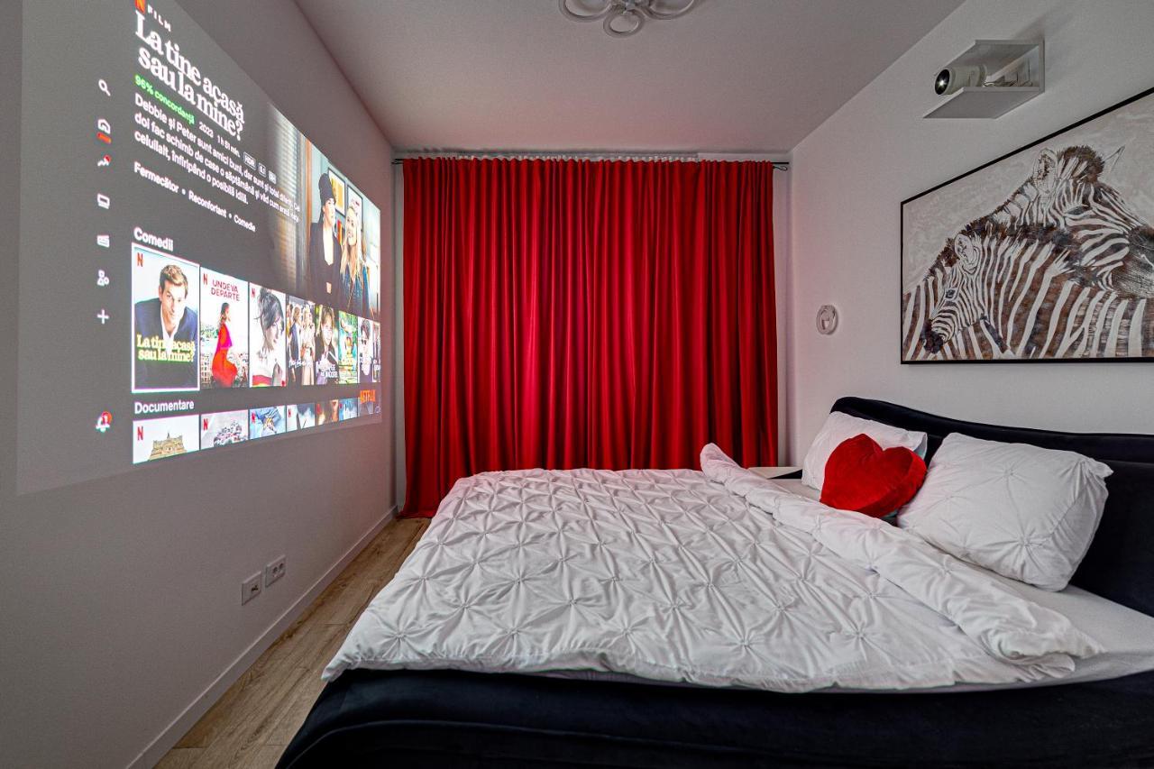 Ari Cinema Apartament With 2M Videoproiector Daire Arad Dış mekan fotoğraf